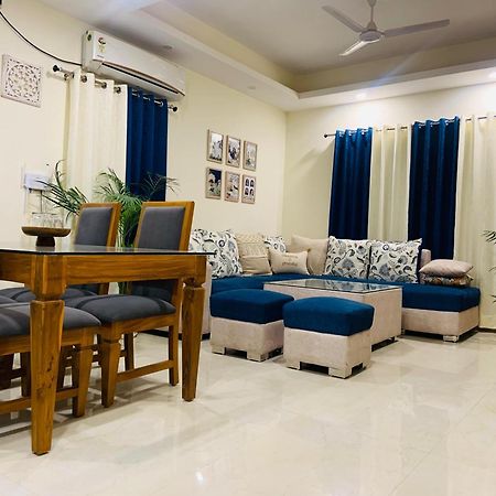 Umang - Premium Resort Like Villa In Vrindāvan Eksteriør billede